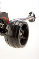 Самокат Micro Kickboard Monster черный Т + Дж - профессионально разработанная модель.Возраст: 10 – 99 ле